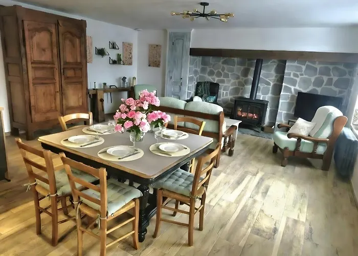 La Maison De Jeannine Et Maurice Holiday home